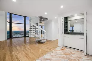 2001 Holcombe Blvd, Houston, TX 77030 - Photo 4