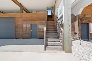 23 Cmdr. Runco Ln, Taylor Lake Village, TX 77586 - Photo 4