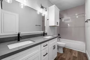 23 Cmdr. Runco Ln, Taylor Lake Village, TX 77586 - Photo 16