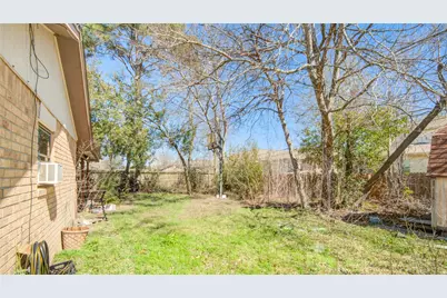 4112 Pine Shadows Street, Dickinson, TX 77539 - Photo 12