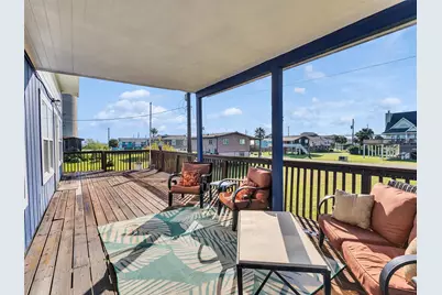 16527 Lewis Scott Road, Jamaica Beach, TX 77554 - Photo 20