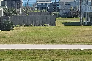 16527 Lewis Scott Rd, Jamaica Beach, TX 77554 - Photo 24