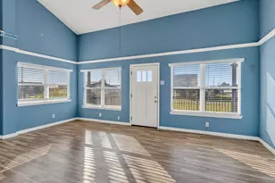 16527 Lewis Scott Rd, Jamaica Beach, TX 77554 - Photo 32