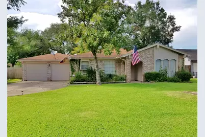 3800 Kingsway Drive, Baytown, TX 77521 - Photo 1