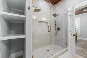 3406 Ave Q 1/2, Galveston, TX 77550 - Photo 18