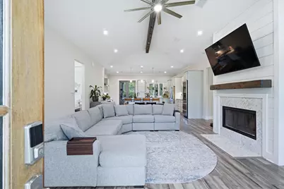 6115 San Leon Drive, Dickinson, TX 77539 - Photo 8