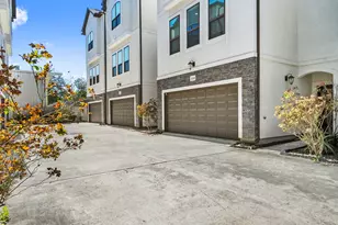 833 Wakefield Dr, Houston, TX 77018 - Photo 2