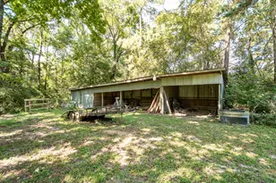 219 Beau Ln, Goodrich, TX 77335 - Photo 38