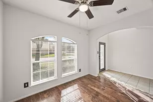 6301 Larrycrest Dr, Pearland, TX 77584 - Photo 6