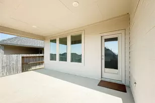 519 Newcomb Holw Dr, Conroe, TX 77304 - Photo 42