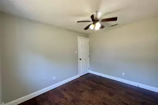 6227 S F Austin, Jones Creek, TX 77541 - Photo 14