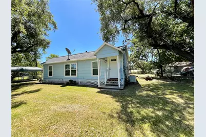 6227 S F Austin, Jones Creek, TX 77541 - Photo 2