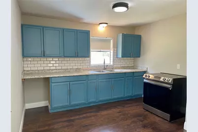 6227 S F Austin, Jones Creek, TX 77541 - Photo 12