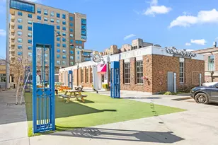 1028 W 16th St, Houston, TX 77008 - Photo 32