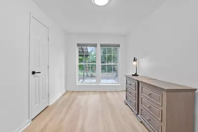 5530 Malmedy Road, Houston, TX 77033 - Photo 12