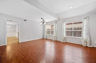 7822 Rollingbrook Dr, Houston, TX 77071 - Photo 6