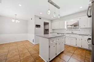 7822 Rollingbrook Dr, Houston, TX 77071 - Photo 12