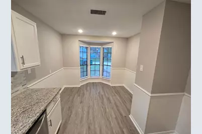 8 Camberwell Court, The Woodlands, TX 77380 - Photo 6