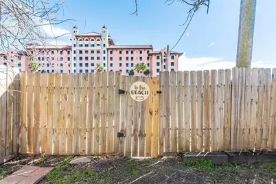 2021 Avenue O 1/2, Galveston, TX 77550 - Photo 34