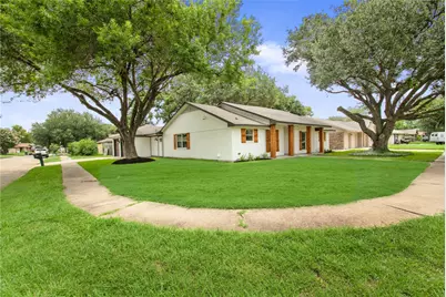 3208 Woodstone Drive, Baytown, TX 77521 - Photo 2