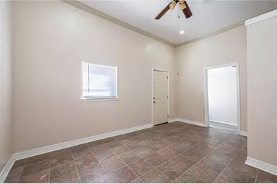 307 York Street #4, Houston, TX 77003 - Photo 32