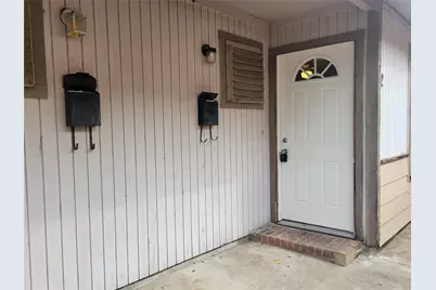5103 Avenue Q 1/2 #2, Galveston, TX 77551 - Photo 2