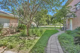 12180 Lakeview Manor Dr, Willis, TX 77318 - Photo 32