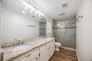 1325 Curtin St, Houston, TX 77018 - Photo 8