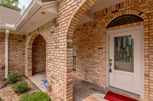 309 Broadmoor Dr, Huntsville, TX 77340 - Photo 8