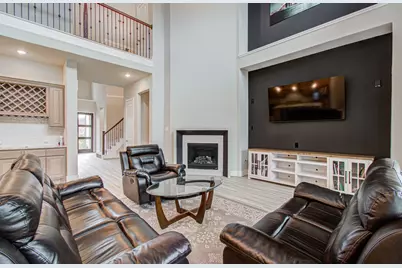10015 Crescent Wood Drive, Missouri City, TX 77459 - Photo 12
