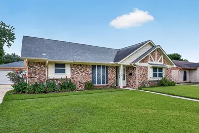 10715 Sagewind Drive, Houston, TX 77089 - Photo 4