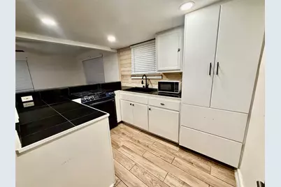 1612 Heights Boulevard, Houston, TX 77008 - Photo 12