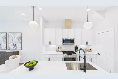 5027 Golden Forest Drive #B, Houston, TX 77091 - Photo 10