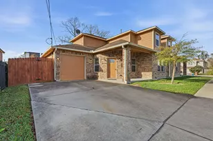 2906 Anita, Houston, TX 77004 - Photo 2