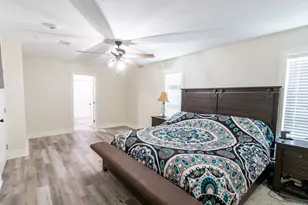 655 Avenue L, Dickinson, TX 77539 - Photo 24