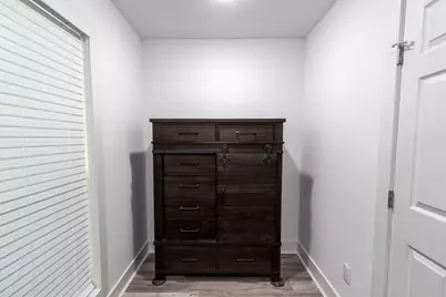 655 Avenue L, Dickinson, TX 77539 - Photo 30