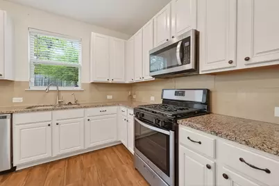 2107 Parnevik Place, Conroe, TX 77304 - Photo 14