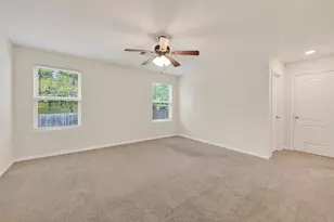 2107 Parnevik Pl, Conroe, TX 77304 - Photo 20