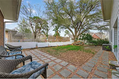 9818 Twin Shores Drive, Willis, TX 77318 - Photo 30