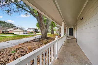 9818 Twin Shores Drive, Willis, TX 77318 - Photo 32