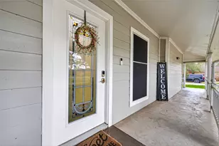 9818 Twin Shores Dr, Willis, TX 77318 - Photo 42