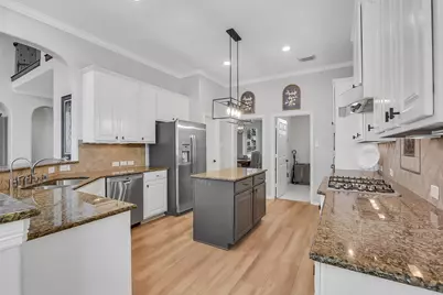 714 Summer Trace Lane, Richmond, TX 77406 - Photo 10