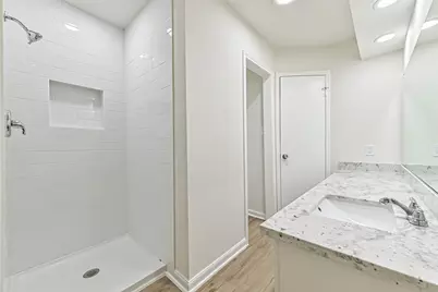 117 Dallas Street, Angleton, TX 77515 - Photo 20