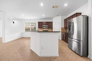 2006 Peonies Ct, Pearland, TX 77581 - Photo 18