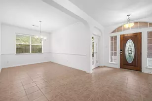2006 Peonies Ct, Pearland, TX 77581 - Photo 10