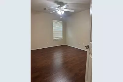 15 Marble Rock Place, The Woodlands, TX 77382 - Photo 8