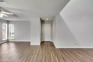 4411 Yupon Ridge Dr, Houston, TX 77072 - Photo 8