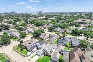 4411 Yupon Ridge Dr, Houston, TX 77072 - Photo 30