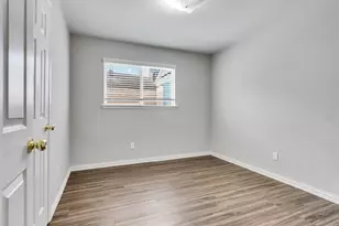 4411 Yupon Ridge Dr, Houston, TX 77072 - Photo 38