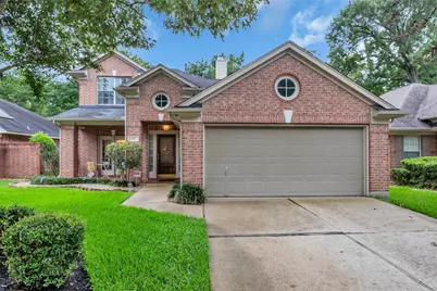 65 W Sienna Place, The Woodlands, TX 77382 - Photo 2